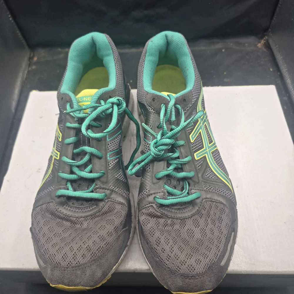 Asics Women's‎ Athletic Shoes in Gray and Teal